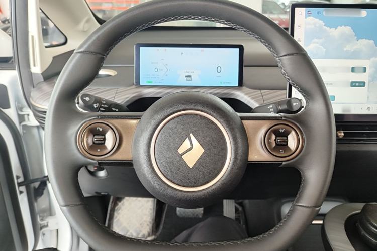 Used Baojun Cloud 2023 460 Max Lingxi Version Steering Wheel