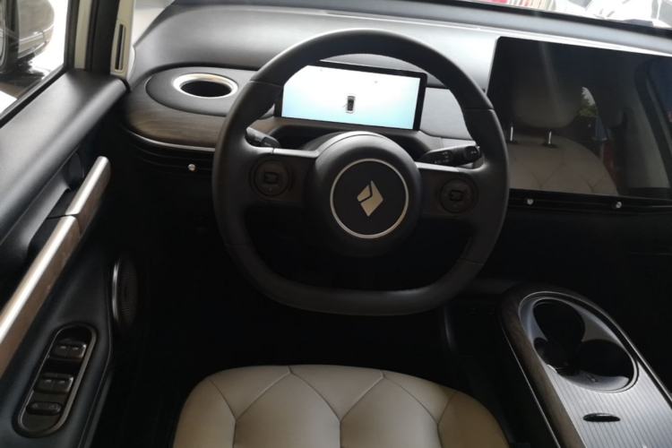 Used Baojun Cloud 2023 460 Max Steering Wheel