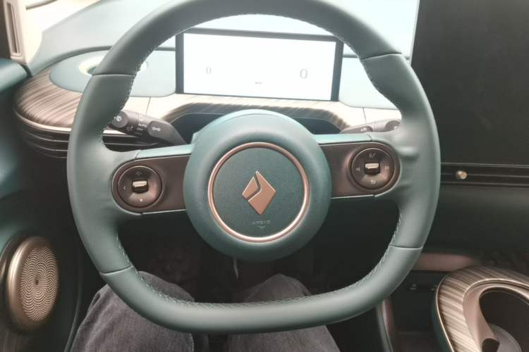 Used Baojun Cloud 2023 460 Pro Steering Wheel