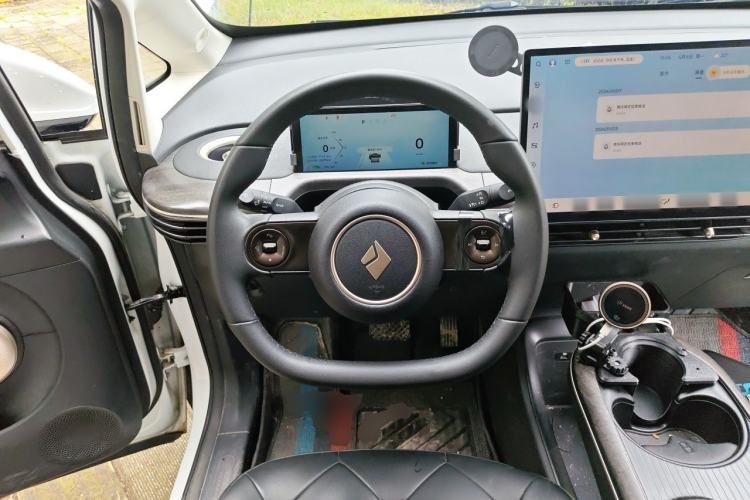 Used Baojun Cloud 2023 460 Pro Steering Wheel