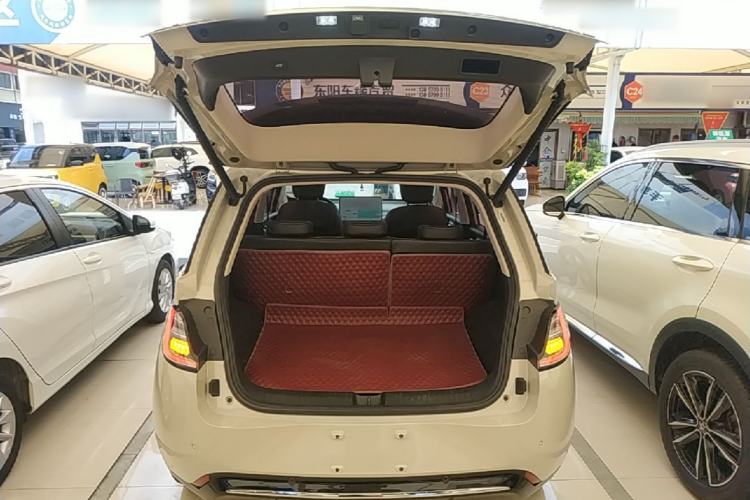 Used Baojun Cloud 2023 460 Max Trunk