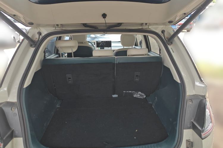 Used Baojun Cloud 2023 460 Max Trunk