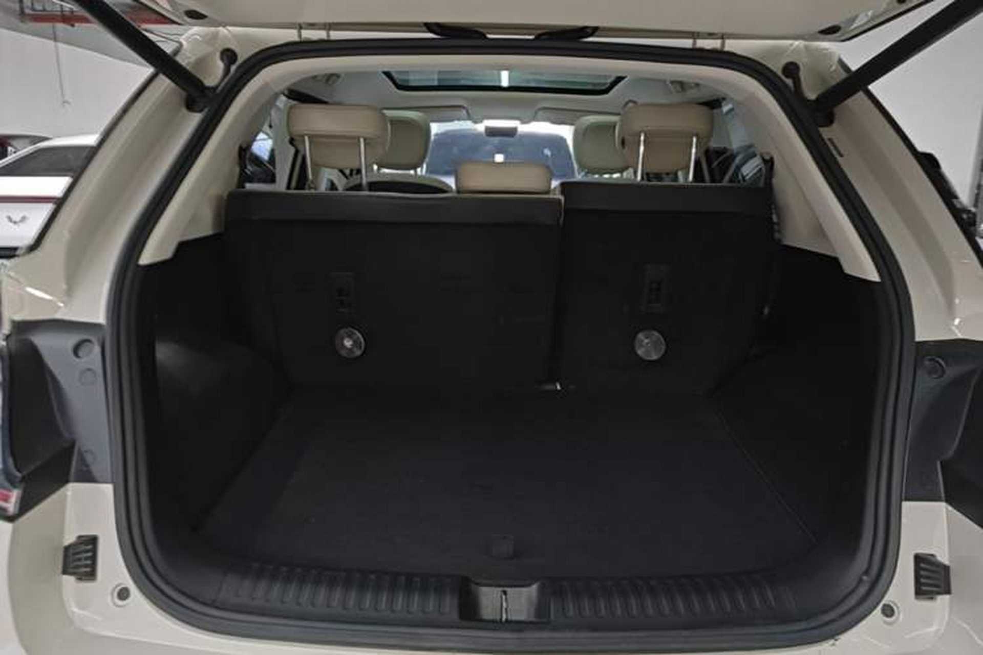 Used Baojun Cloud 2023 460 Max Trunk