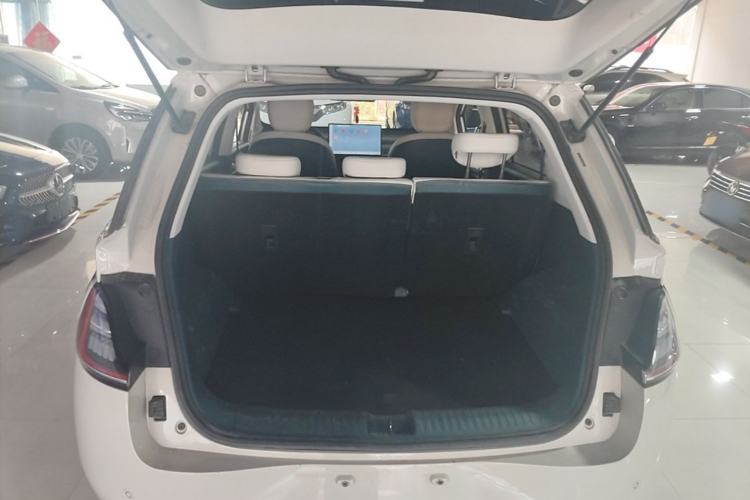Used Baojun Cloud 2023 460 Pro Trunk