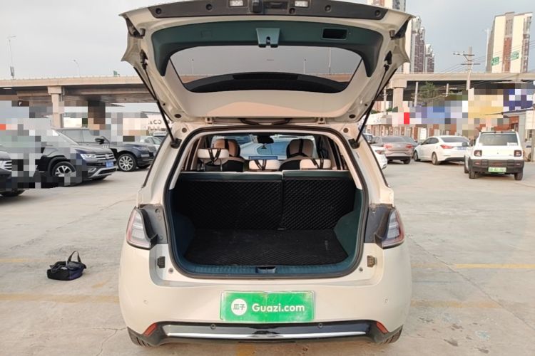 Used Baojun Cloud 2023 460 Pro Trunk