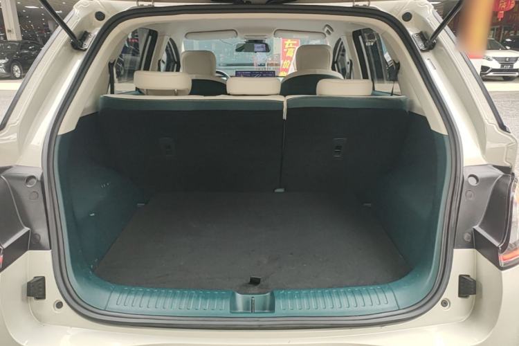 Used Baojun Cloud 2023 460 Pro Trunk
