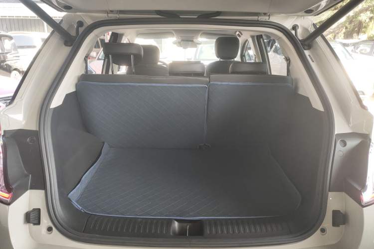 Used Baojun Cloud 2023 460 Max Lingxi Version Trunk