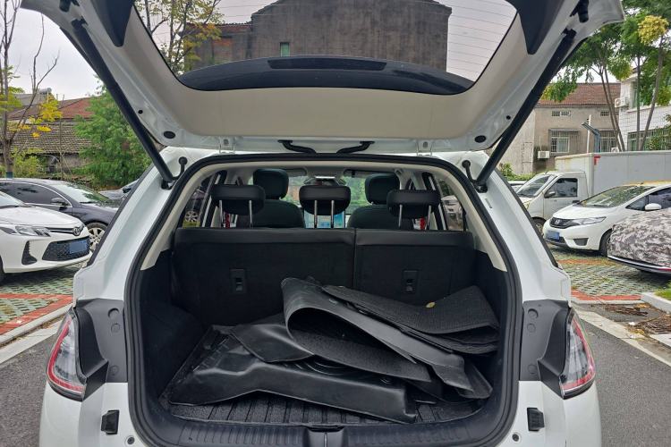 Used Baojun Cloud 2023 460 Max Lingxi Version Trunk