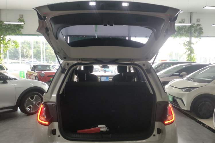 Used Baojun Cloud 2023 360 Plus Trunk