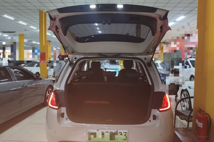 Used Baojun Cloud 2023 460 Pro Trunk