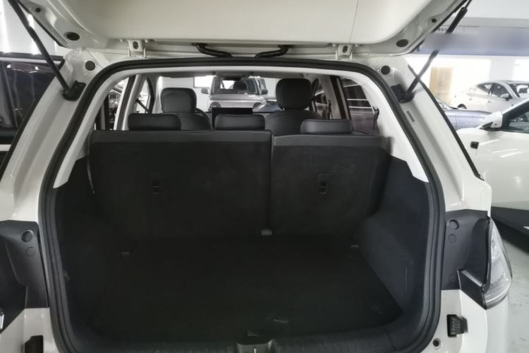Used Baojun Cloud 2023 460 Pro Trunk