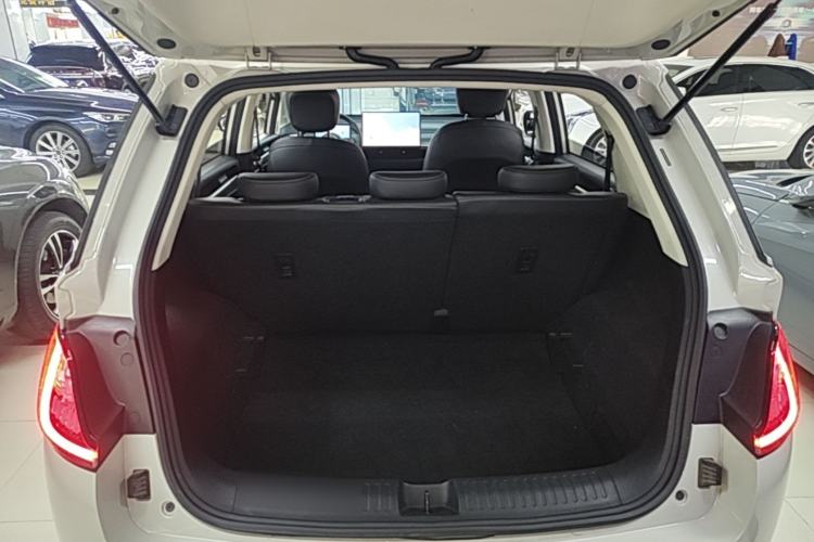 Used Baojun Cloud 2023 460 Pro Trunk