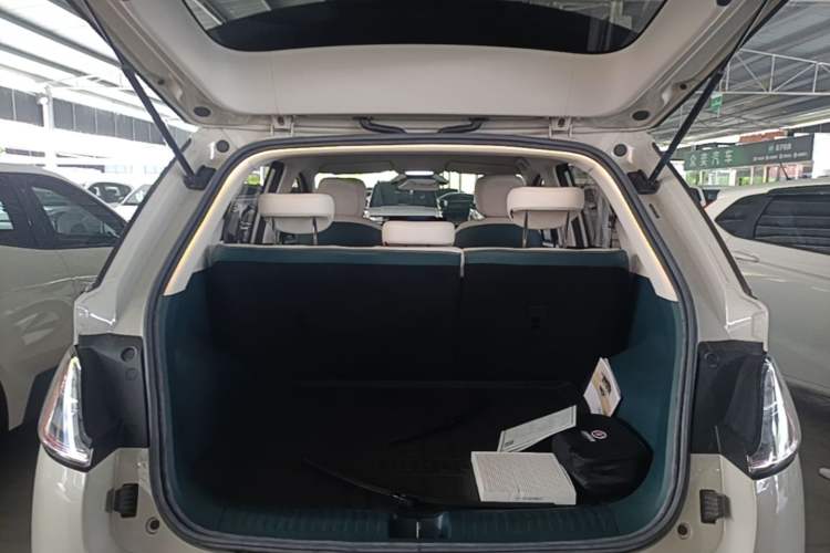Used Baojun Cloud 2023 460 Pro Lingxi Version Trunk
