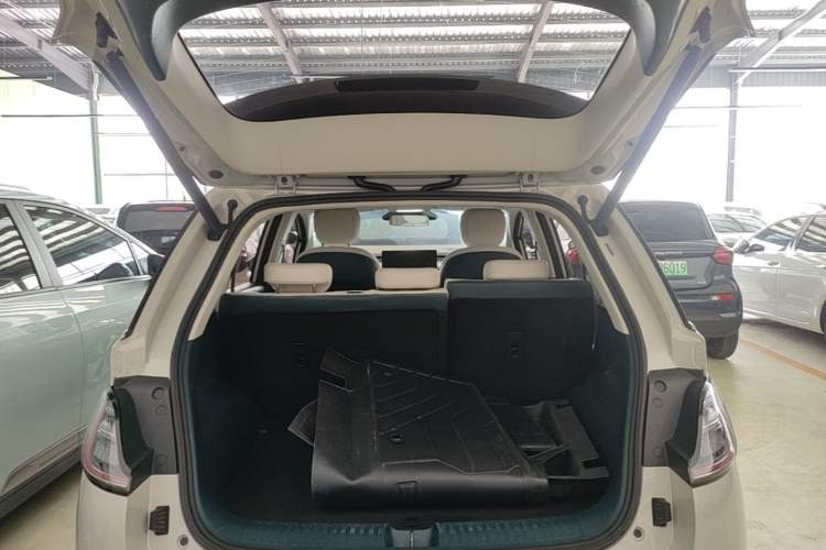 Used Baojun Cloud 2023 460 Max Lingxi Version Trunk
