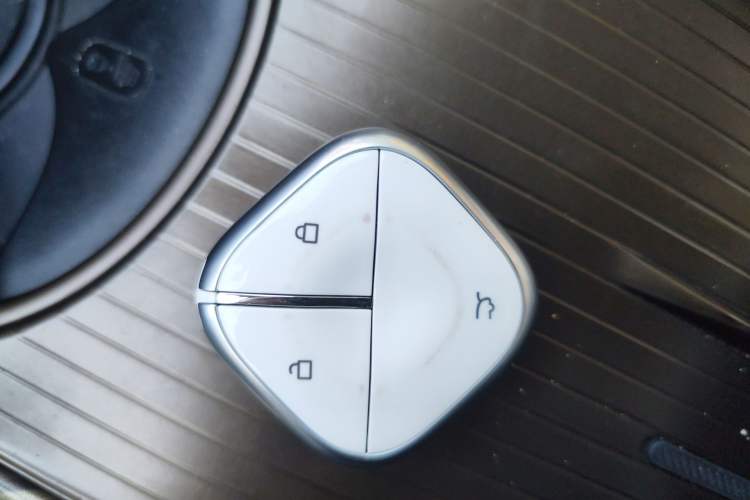 Used Baojun Cloud 2023 460 Max Vehicle Key