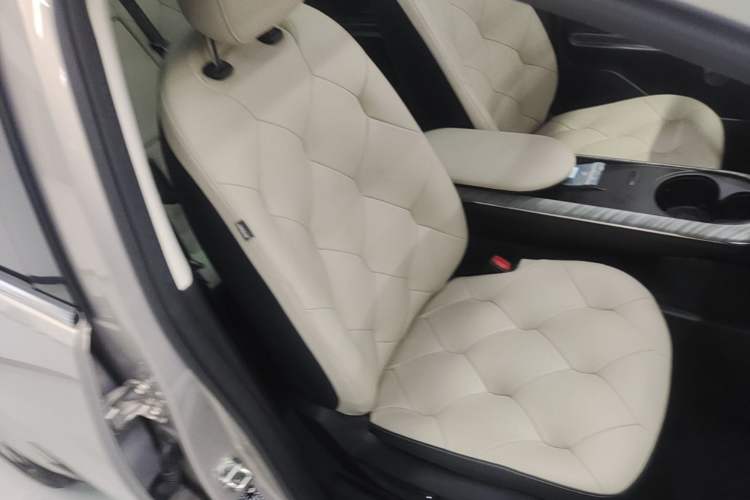Used Baojun Cloud 2023 460 Max Lingxi Version Right Front Seat