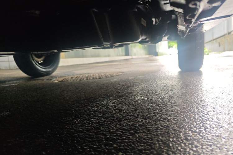 Used Baojun E100 2017 Intelligent Edition Chassis Front Left