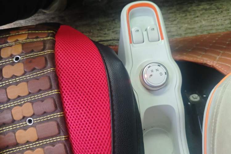 Used Baojun E100 2017 Intelligent Edition Gear Lever