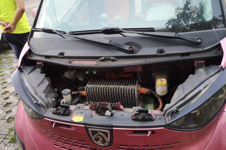 Used Baojun E100 2017 Intelligent Edition Engine Bay