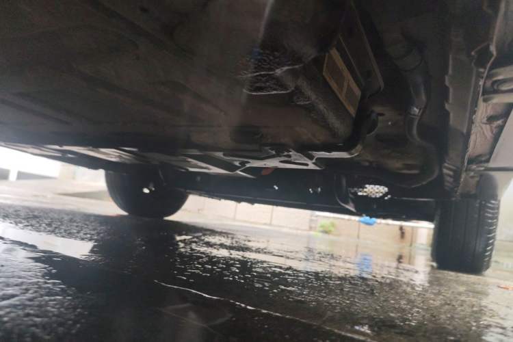 Used Baojun E100 2017 Intelligent Edition Chassis Rear Right