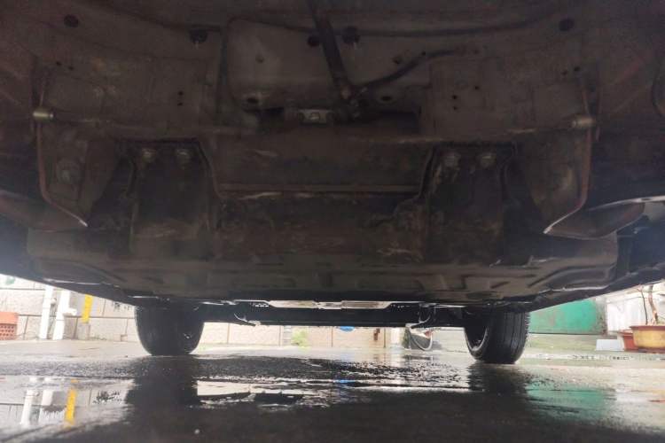 Used Baojun E100 2017 Intelligent Edition Chassis Rear