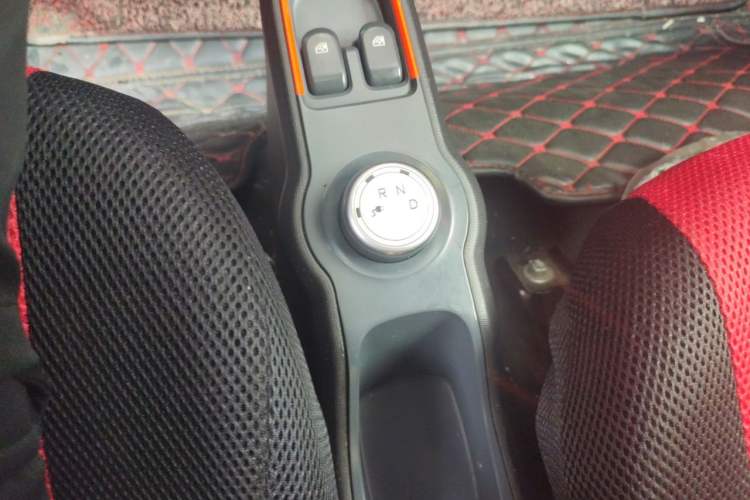 Used Baojun E100 2017 Intelligent Edition Gear Lever