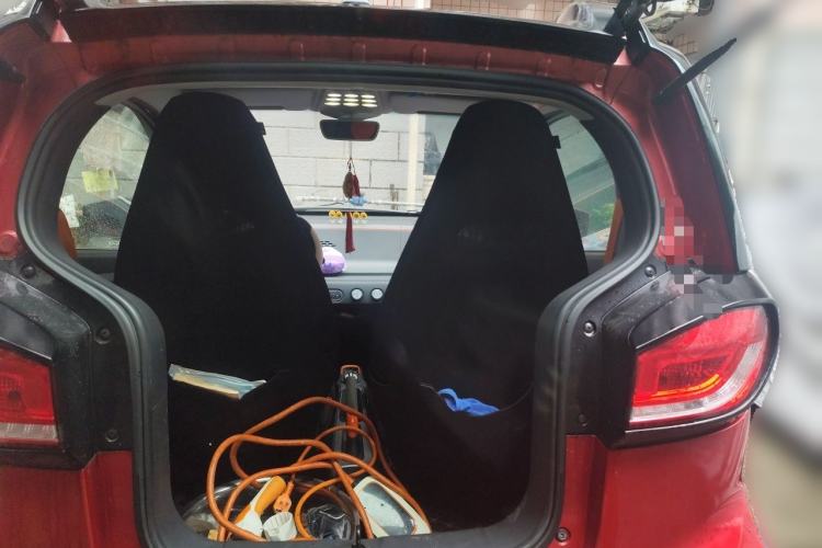 Used Baojun E100 2017 Intelligent Edition Trunk
