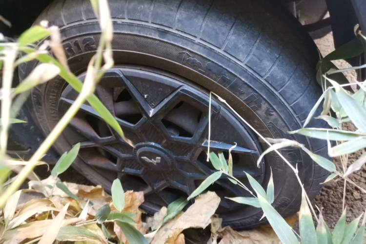 Used Baojun E100 2017 Intelligent Edition Right Front Wheel Hub