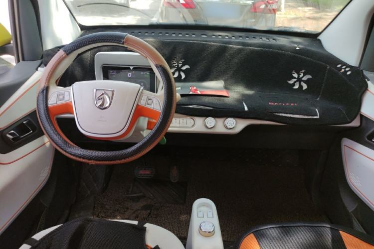 Used Baojun E100 2017 Intelligent Edition Center Console