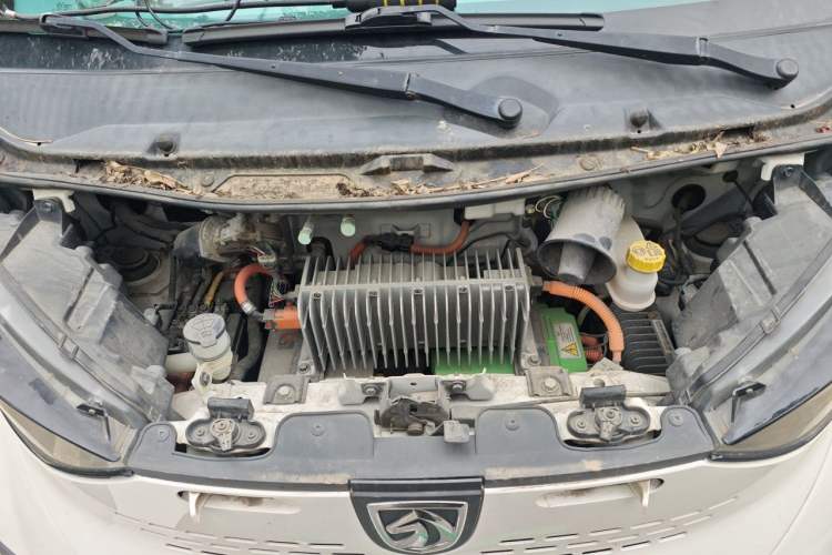 Used Baojun E100 2017 Intelligent Edition Engine Bay