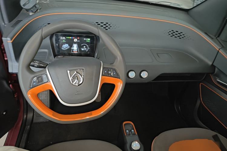 Used Baojun E100 2018 Intelligent Drive Edition Center Console