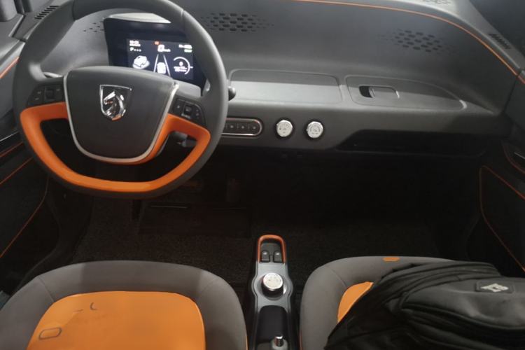 Used Baojun E100 2018 Intelligent Drive Edition Center Console
