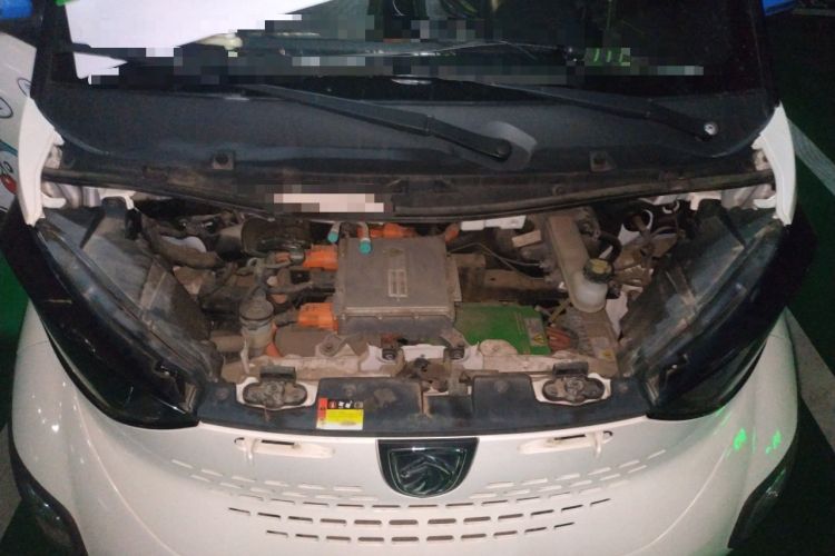 Used Baojun E100 2018 Intelligent Drive Edition Engine Bay