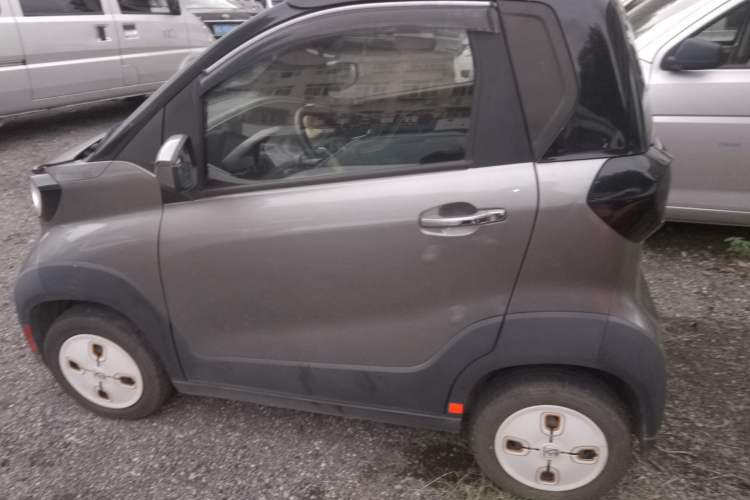 Used Baojun E100 2018 Intelligent Drive Edition Exterior 3
