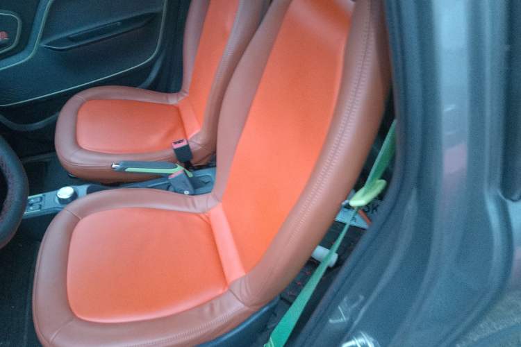 Used Baojun E100 2018 Intelligent Drive Edition Interior 4