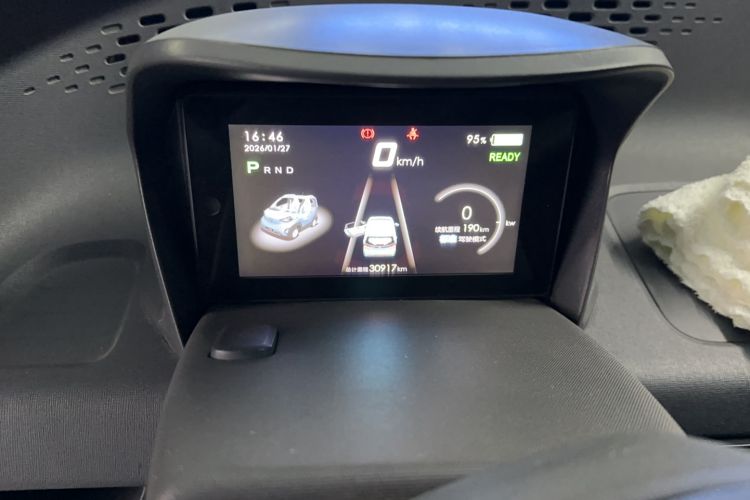 Used Baojun E100 2018 Intelligent Drive Edition Odometer Close Up