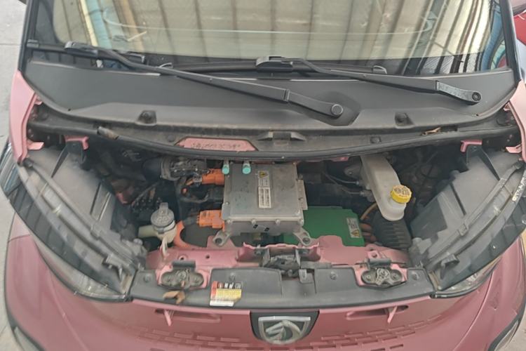 Used Baojun E100 2018 Intelligent Drive Edition Engine Bay
