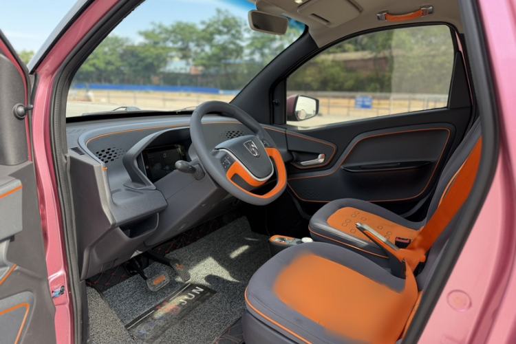 Used Baojun E100 2018 Intelligent Drive Edition Interior 3