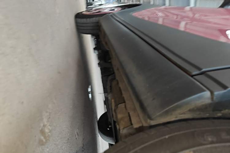 Used Baojun E100 2018 Intelligent Drive Edition Left Side Sill