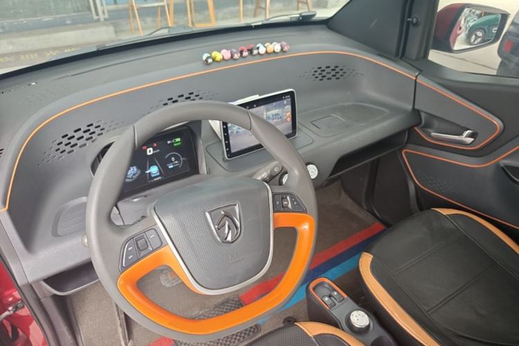 Used Baojun E100 2018 Intelligent Drive Edition Center Console