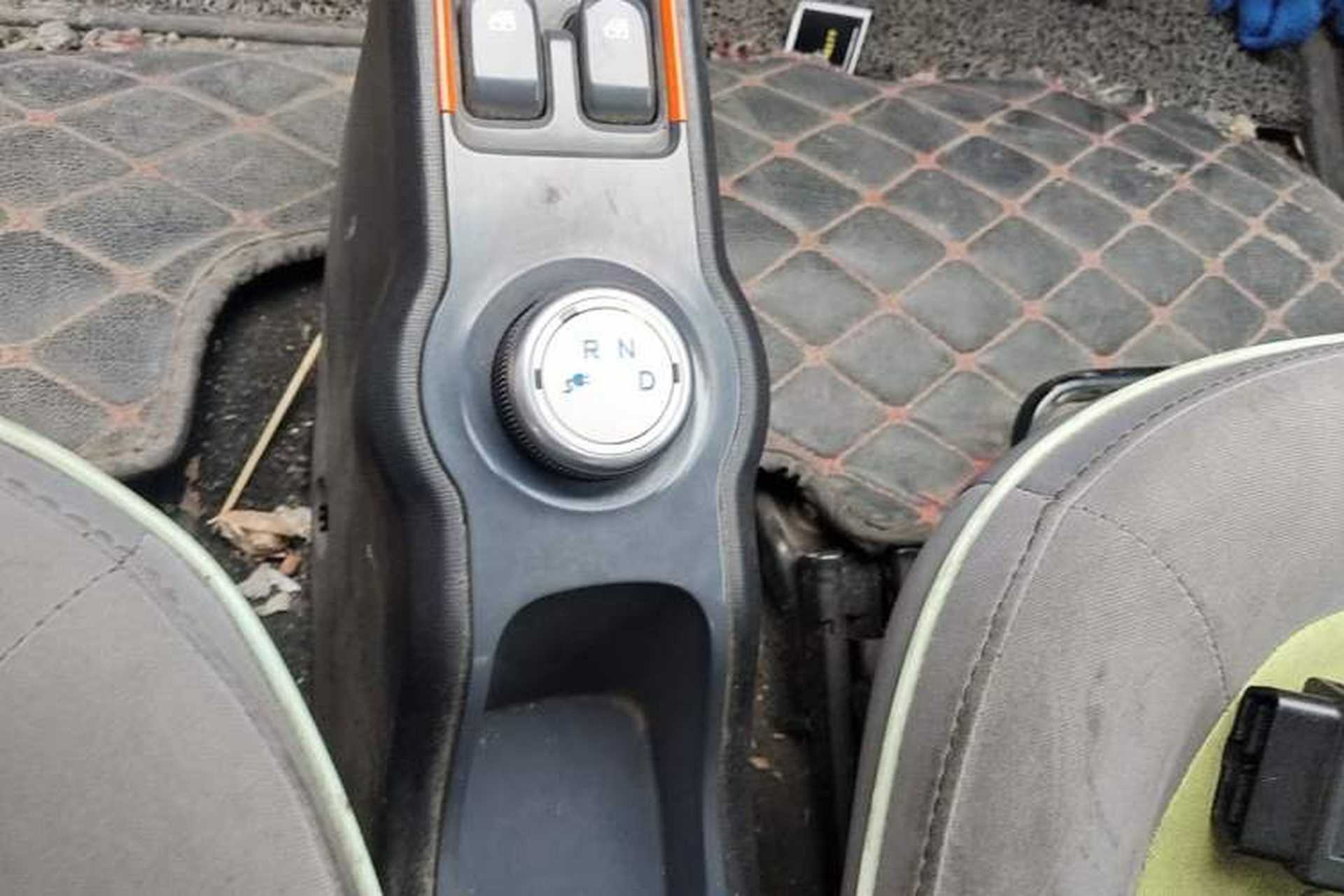 Used Baojun E100 2018 Intelligent Drive Edition Gear Lever