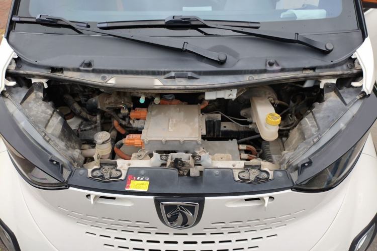 Used Baojun E100 2018 Intelligent Drive Edition Engine Bay