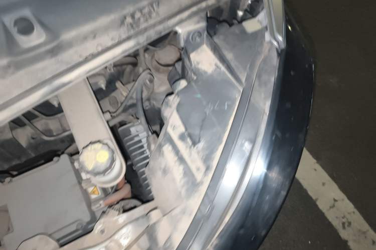 Used Baojun E100 2019 250KM Smart Enjoyment Version Engine Bay Left