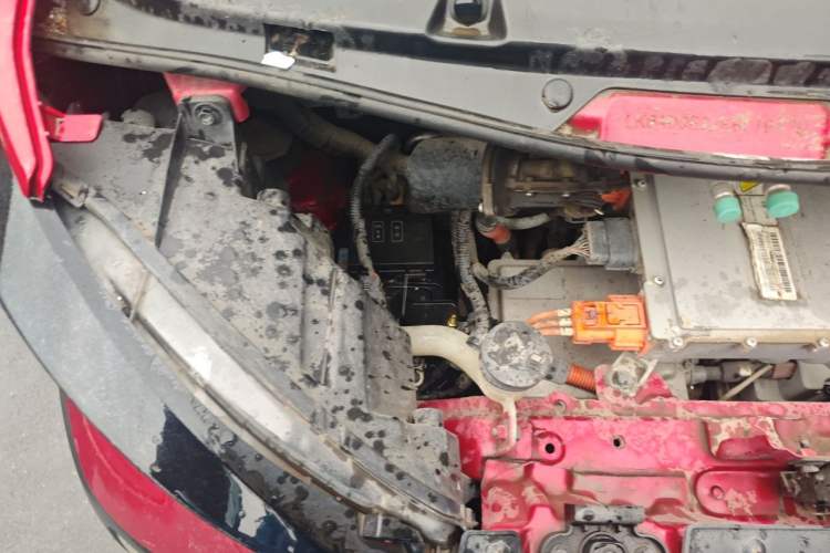 Used Baojun E100 2019 250KM Smart Drive Edition Engine Bay Right
