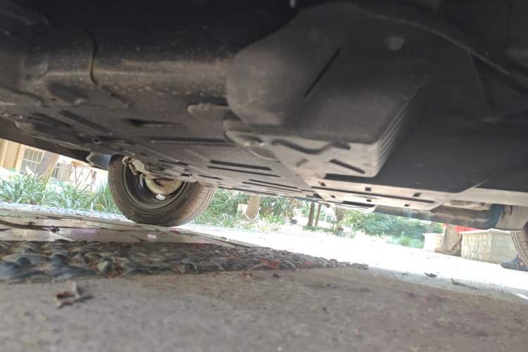 Used Baojun E100 2019 250KM Smart Drive Edition Chassis Front Right