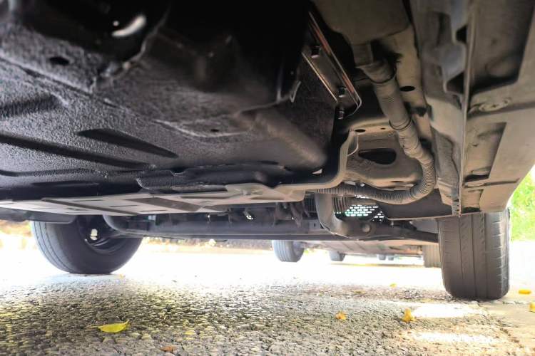 Used Baojun E100 2019 250KM Smart Drive Edition Chassis Rear Right