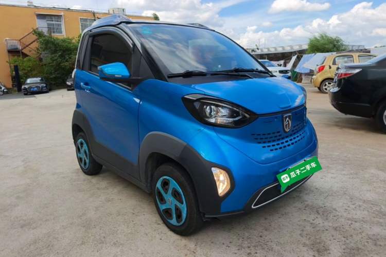Used Baojun E100 2019 250KM Smart Drive Edition Front Right 45 Deg