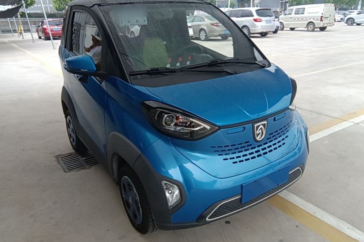 Used Baojun E100 2019 250KM Smart Drive Edition Front Right 45 Deg