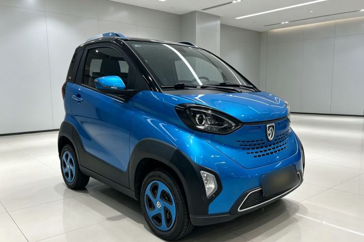 Used Baojun E100 2019 250KM Smart Drive Edition Front Right 45 Deg