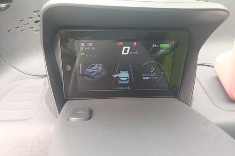 Used Baojun E100 2019 250KM Smart Drive Edition Instrument Cluster